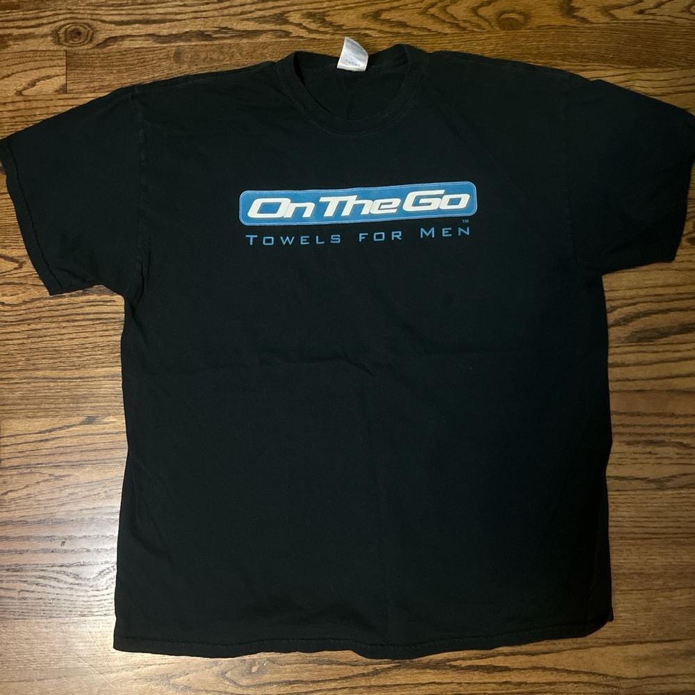 vintage gildan tee